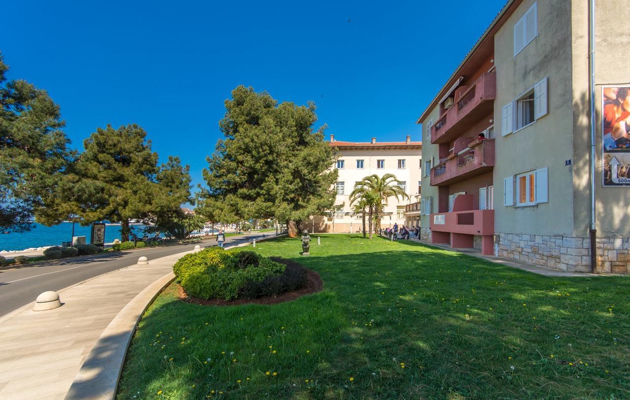 Apartment Riva Пореч Екстер'єр фото