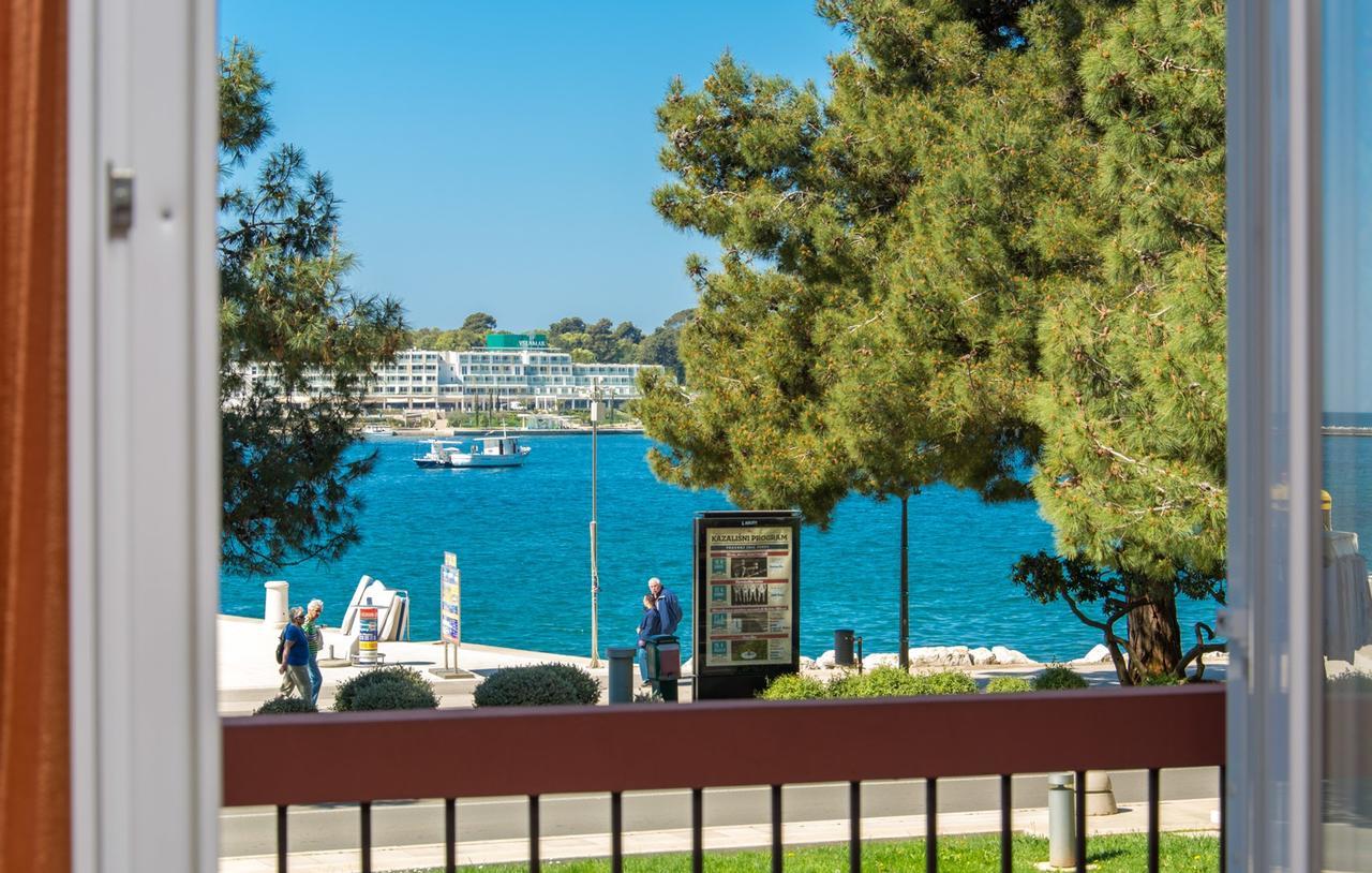 Apartment Riva Пореч Екстер'єр фото